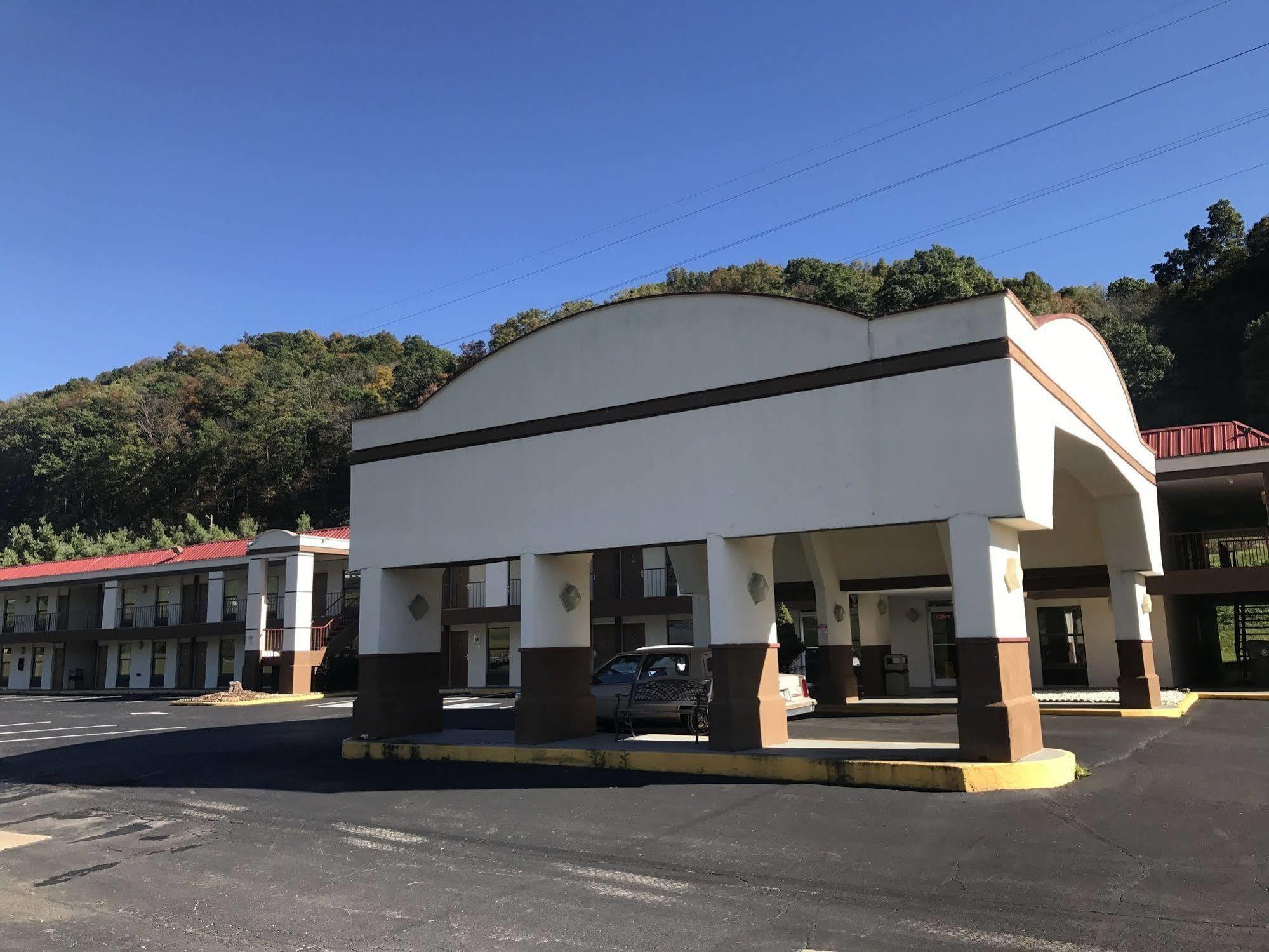 Quality Inn Bristol Exterior photo