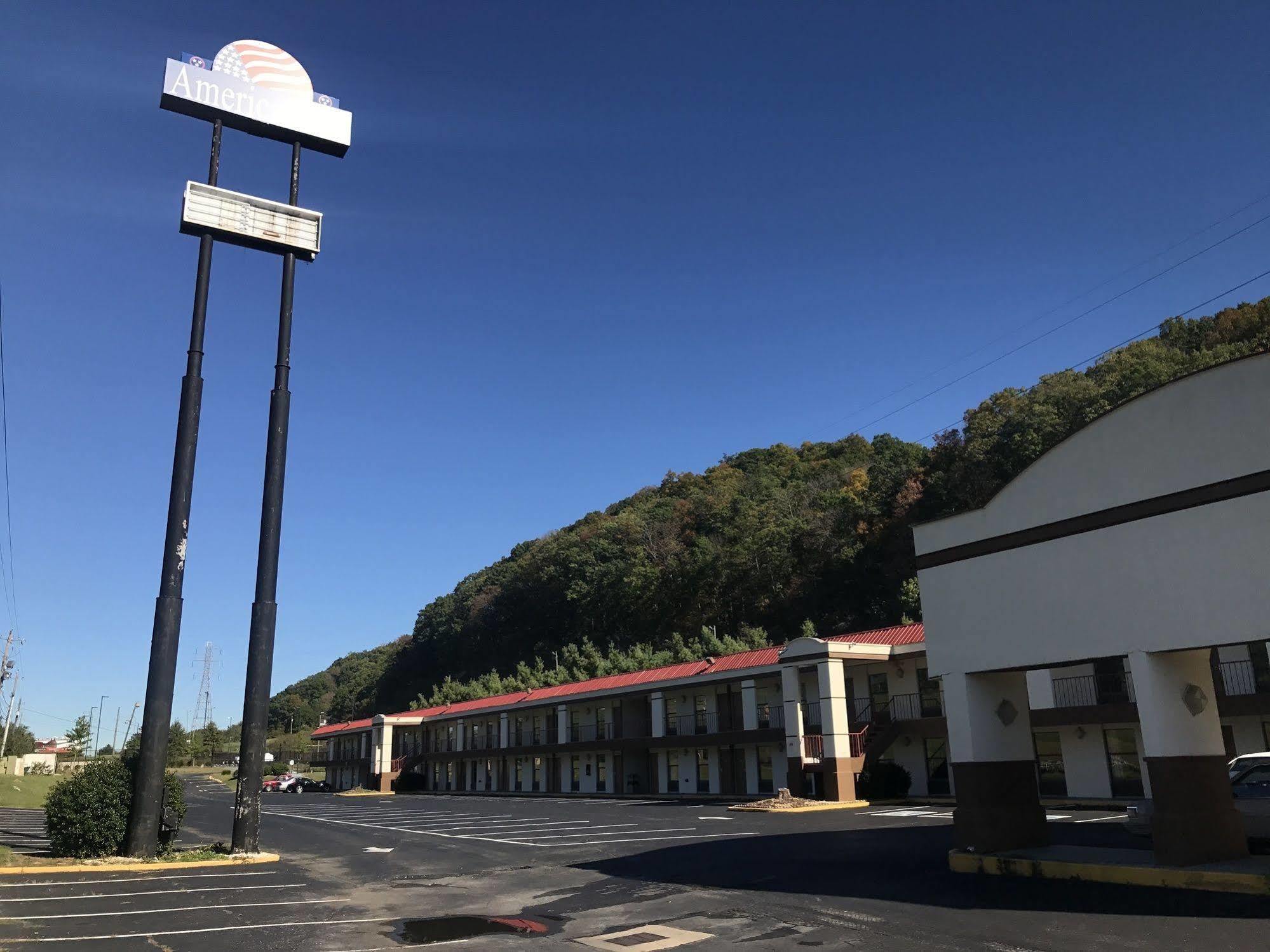Quality Inn Bristol Exterior photo